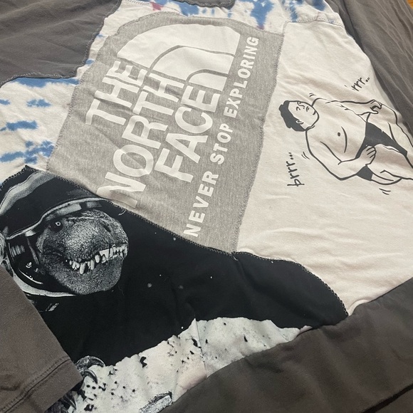 The North Face Graphic Long Sleeve Shirt Size XL - Picture 2 of 5